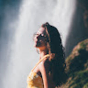 Meet your Posher, Christina